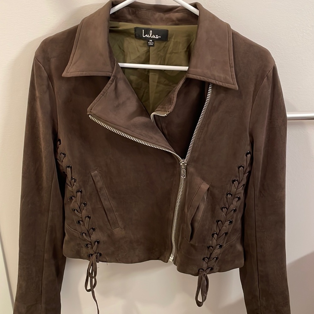 Lulu’s crop jacket